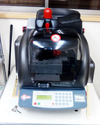 インナーカットコンピューターキーマシン